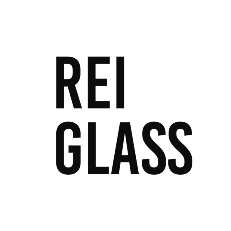rei glass